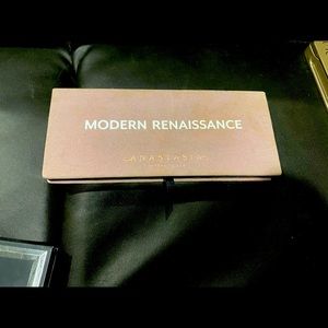 Anastasia Beverly Hills Modern Renaissance